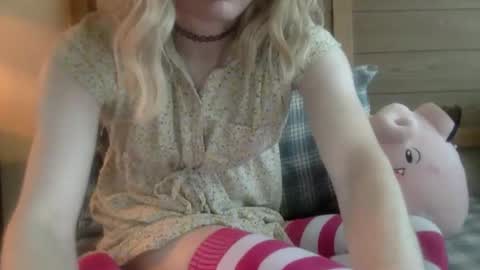 fenn88_ online show from May 18, 9:21 pm