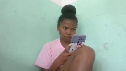Snapshot of fenou122745 chatting on September 16, 7:44 am fenou122745 online show from September 16, 7:44 am