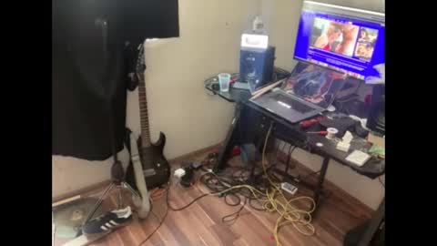 fer92400 online show from March 16, 7:07 pm