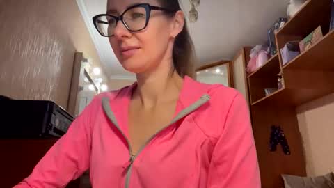 feraliss online show from November 23, 11:08 am