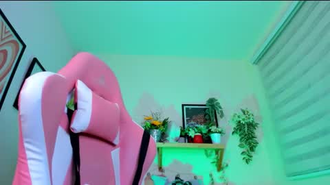 Fernanda Diaz online show from March 3, 3:19 pm