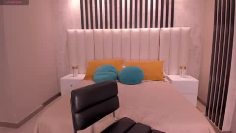 FER  online show from March 9, 5:39 pm