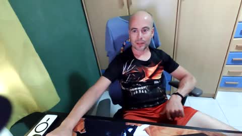 fernandez83 online show from June 12, 6:51 pm