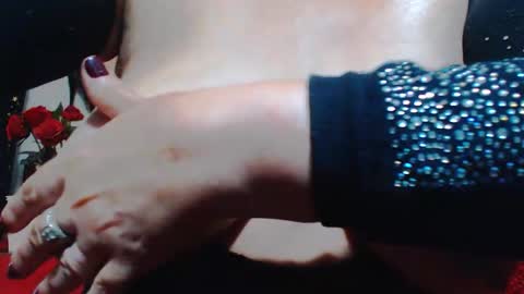 Snapshot of fetish_erotic_club chatting on September 16, 5:27 pm pregnant hairyc2cbigboobs mature online show from September 16, 5:27 pm