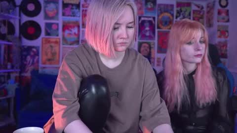 Rey online show from March 6, 6:16 pm