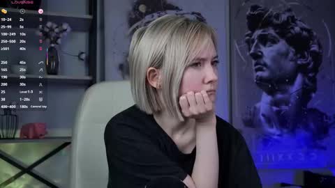 Rey online show from March 12, 9:02 am