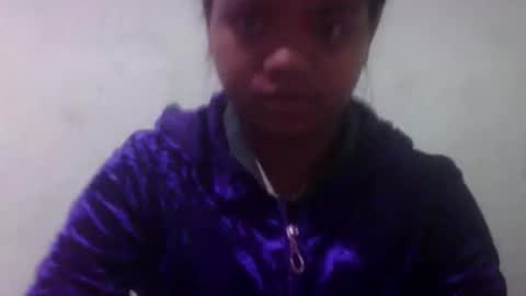 fetranialdy online show from May 1, 7:46 am