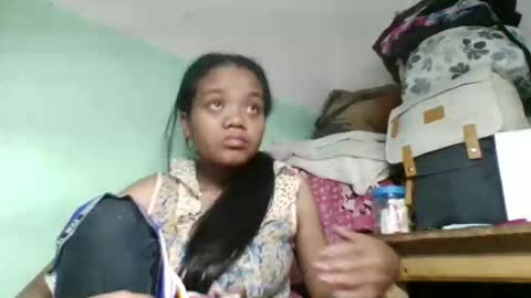 Snapshot of fetranialdy chatting on October 6, 11:50 am fetranialdy online show from October 6, 11:50 am