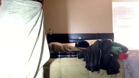 fettifinesor online show from February 6, 4:32 pm