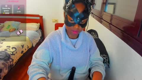 FEXIBLEBODY followe  guys  in  chaturbatehello b online show from December 3, 3:39 pm