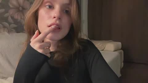 Lisa online show from May 21, 2:34 pm