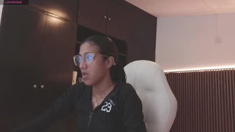 Freyja  online show from April 13, 12:15 am