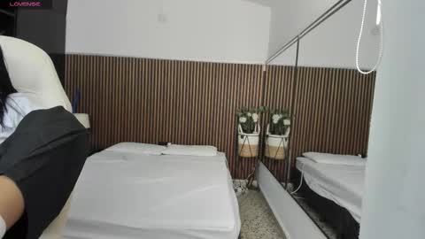 Freyja  online show from October 30, 4:29 pm