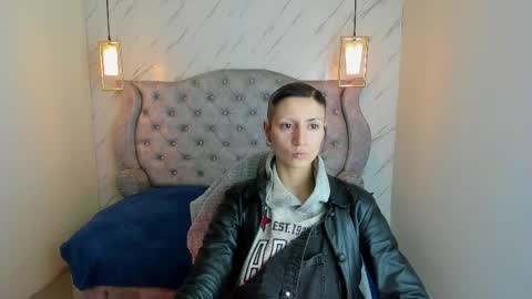   online show from May 21, 12:22 pm