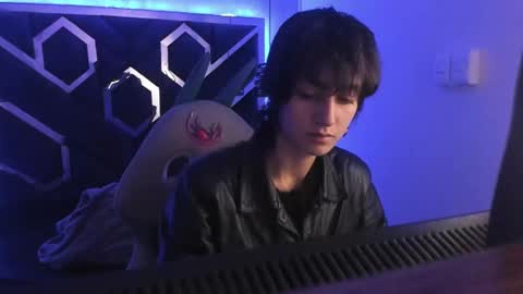 Snapshot of fieramadame chatting on February 17, 11:44 am online show from February 17, 11:44 am