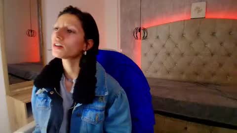 Snapshot of fieramadame chatting on September 10, 1:34 pm online show from September 10, 1:34 pm