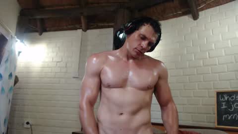 MuscleGod online show from December 11, 2:22 pm