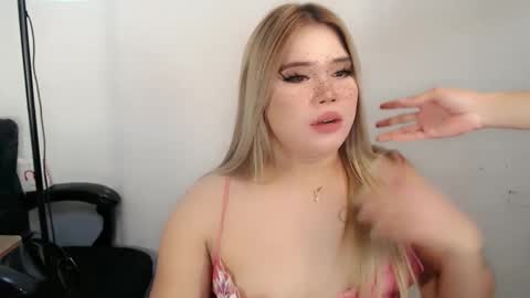 Snapshot of filipina_slutty69xxx chatting on September 18, 2:15 am Angela DONT FORGET TO FOLLOW AND GIVE ME APPRECIATION online show from September 18, 2:15 am