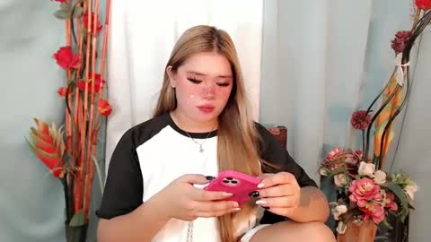 Snapshot of filipina_slutty69xxx chatting on February 18, 5:31 am Angela DONT FORGET TO FOLLOW AND GIVE ME APPRECIATION online show from February 18, 5:31 am