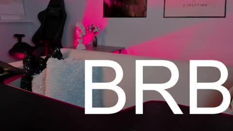 Snapshot of filipinaadams chatting on February 21, 5:35 am cap and Lana online show from February 21, 5:35 am