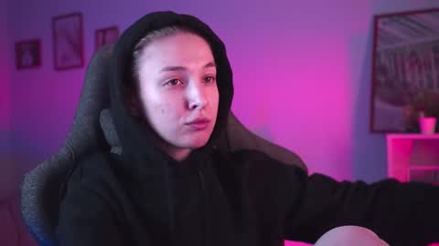 Snapshot of filipinaadams chatting on February 23, 8:06 am cap and Lana online show from February 23, 8:06 am