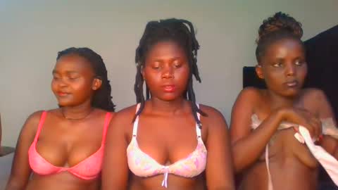 melanie online show from February 2, 4:54 pm