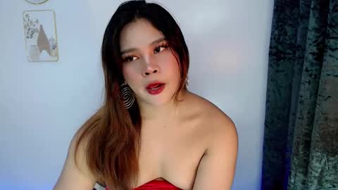 Jasmine online show from February 27, 11:30 pm