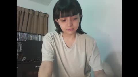 Snapshot of finnky1 chatting on October 5, 5:49 am finnky1 online show from October 5, 5:49 am