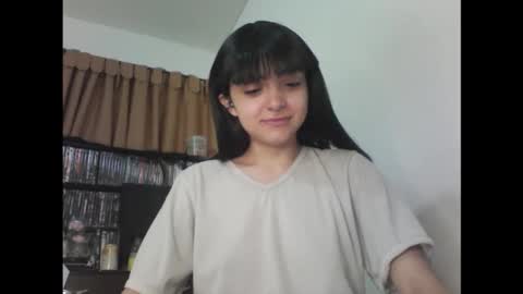 finnky1 online show from April 1, 1:39 am