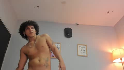 Snapshot of fire_boy69 chatting on September 12, 8:33 pm fire_boy69 online show from September 12, 8:33 pm