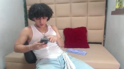 Snapshot of fire_boy69 chatting on October 2, 4:17 pm fire_boy69 online show from October 2, 4:17 pm