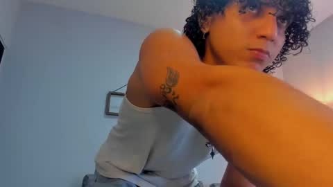 Snapshot of fire_boy69 chatting on September 28, 8:40 pm fire_boy69 online show from September 28, 8:40 pm