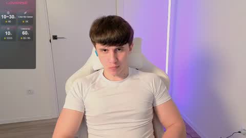 first_mark online show from April 29, 12:54 pm