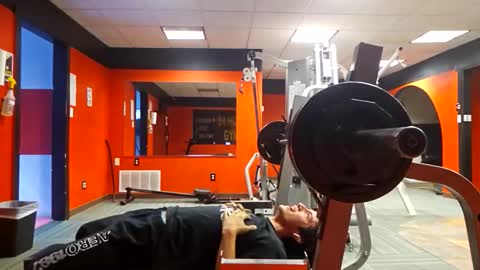 fitboi321 online show from April 15, 4:27 am