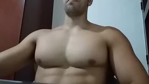 fitchestabs_69 online show from March 22, 8:24 pm