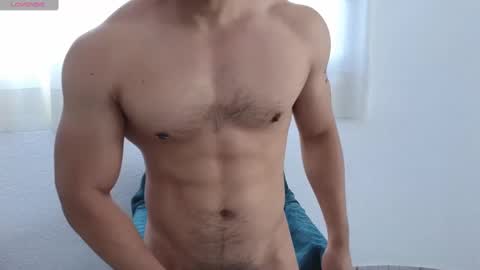 Snapshot of fitnessbody92 chatting on December 17, 2:11 pm Farid online show from December 17, 2:11 pm