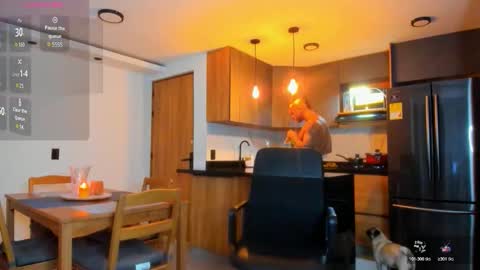 Elias Valencia online show from December 23, 1:56 am