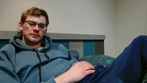 Fitwhiteboy01 online show from January 10, 8:25 pm