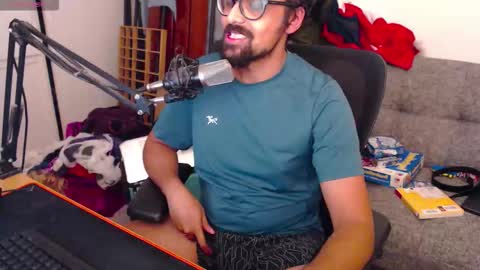 Snapshot of fizz6572 chatting on November 1, 9:47 pm fizz6572 online show from November 1, 9:47 pm