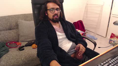 Snapshot of fizz6572 chatting on December 31, 1:26 am fizz6572 online show from December 31, 1:26 am