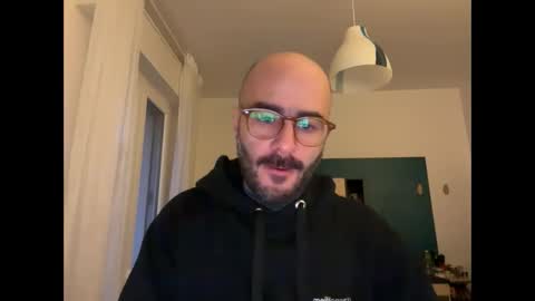 Fla is short for Flavio online show from February 17, 5:01 pm