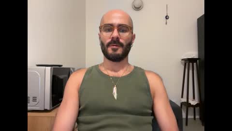 Fla is short for Flavio online show from September 18, 10:03 pm