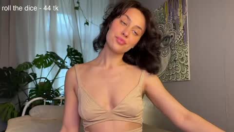 Eva online show from May 31, 10:47 am