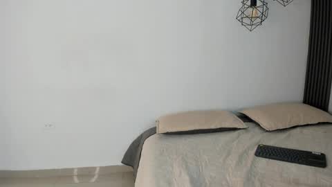 Flavia online show from April 6, 1:34 pm