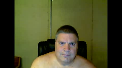 Snapshot of fletch32 chatting on January 2, 3:58 am jd online show from January 2, 3:58 am