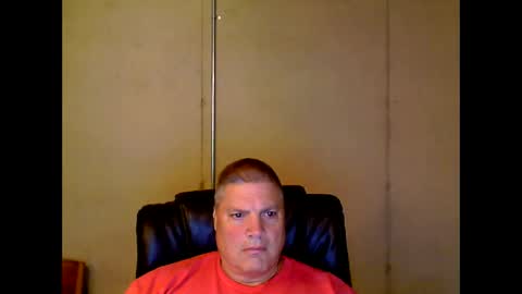 Snapshot of fletch32 chatting on December 1, 11:18 pm jd online show from December 1, 11:18 pm