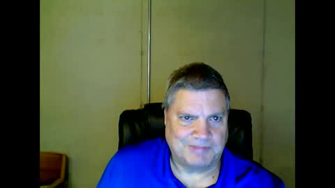 Snapshot of fletch32 chatting on January 9, 2:11 am jd online show from January 9, 2:11 am