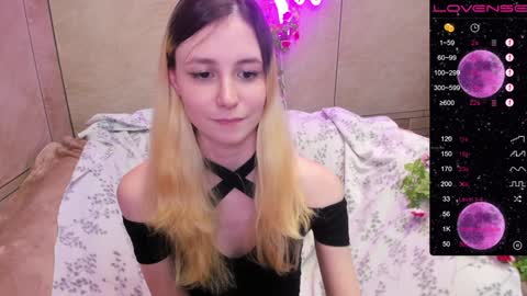 FlexiMona online show from January 31, 3:44 pm