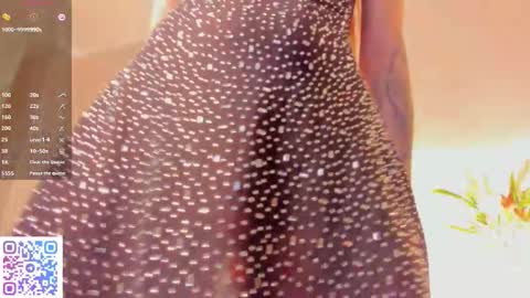 Doloras online show from December 5, 1:20 pm