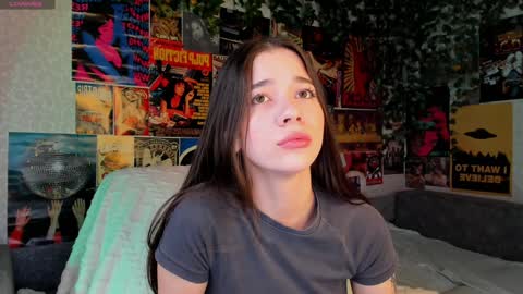 Snapshot of flirtykitty_ chatting on February 6, 10:21 pm Emely online show from February 6, 10:21 pm
